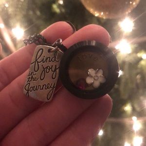 Origami Owl Necklace